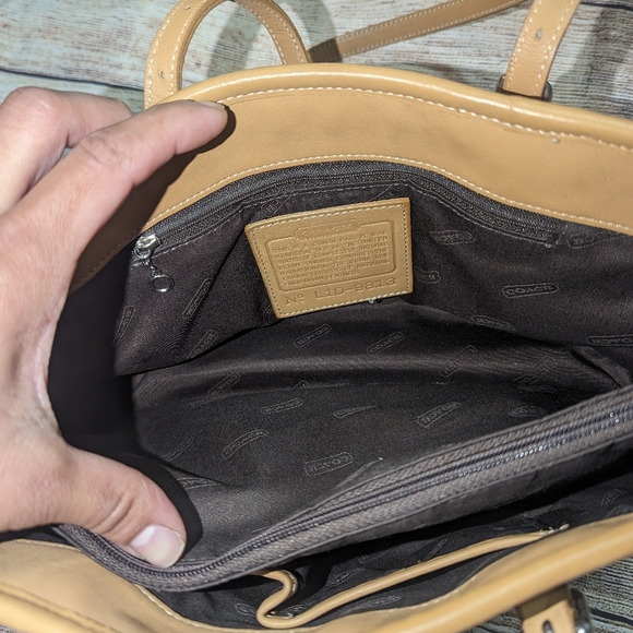 Vintage coach shoulder bag - Picture 10 of 12